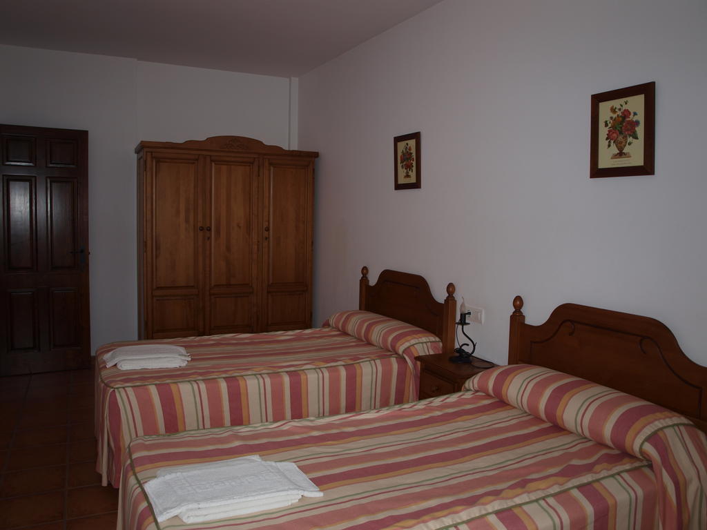 Apartamentos El Mirador Bérchules Екстериор снимка