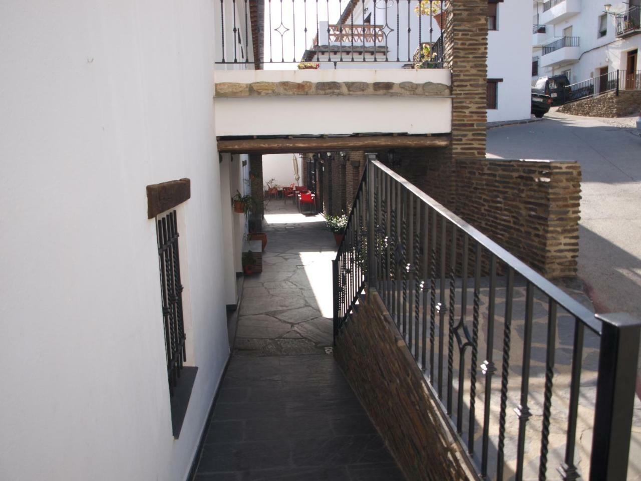 Apartamentos El Mirador Bérchules Екстериор снимка
